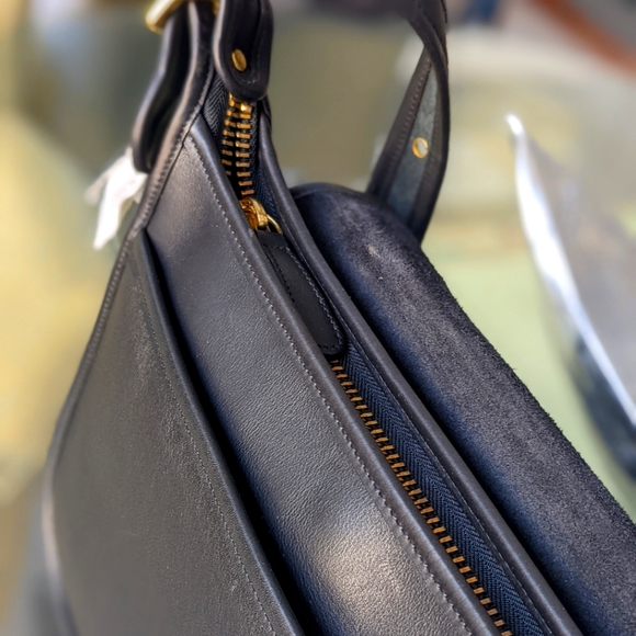 ******SOLD*****NWT Coach Patricia Legacy Flap Crossbody Shoulder Bag Black. - Picture 10 of 13